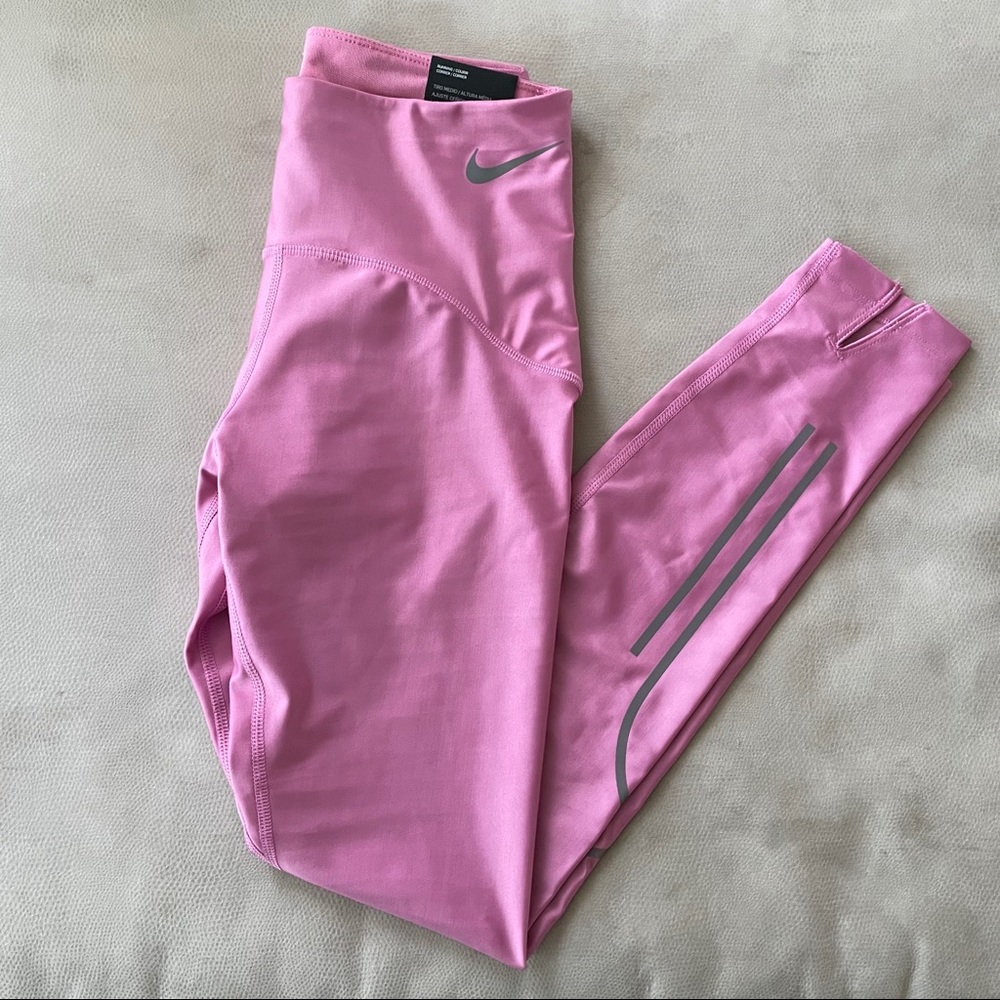 NWT Nike Speed 7/8 Tights